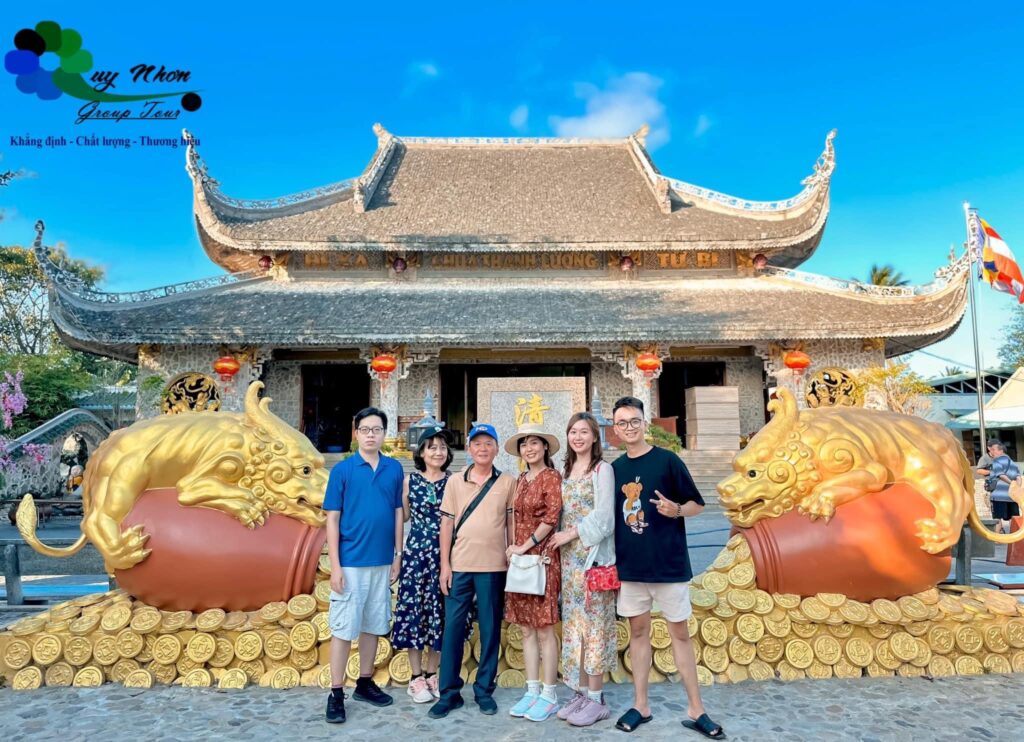 TOUR GÀNH ĐÁ ĐĨA PHÚ YÊN TOUR GÀNH ĐÁ ĐĨA PHÚ YÊN