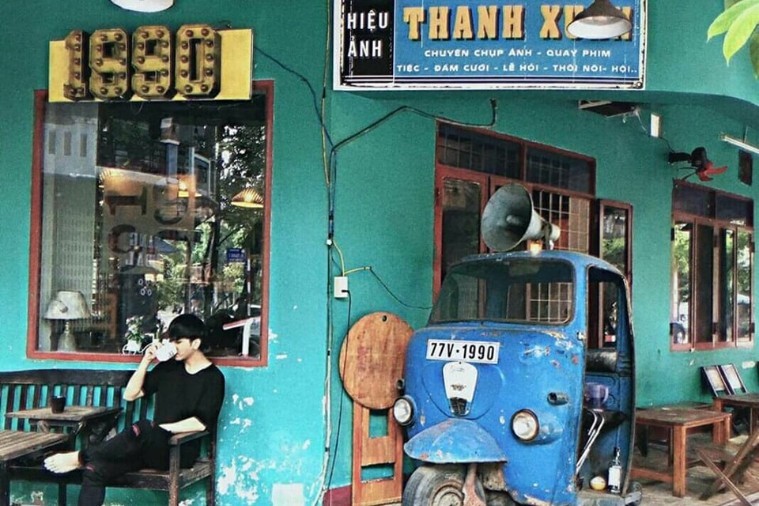 Cafe 1990 - Quán cafe mang phong cách hoài cổ - Quy Nhơn - tourhaigiang.com.vn