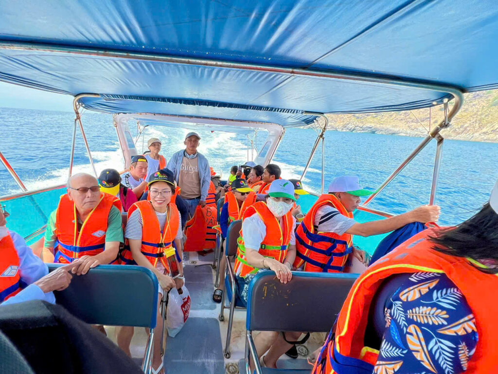 Tour Ghép Đảo Hòn Khô bằng cano cao tốc - Tour Hải Giang